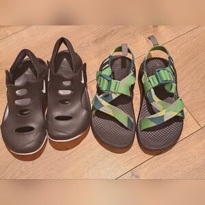 Nike Kids Black and Chaco Green Sandals Set